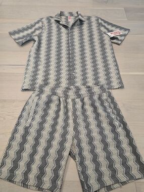 Fleece Factory Mens Short Sleeve And Shorts Set - Gray & Cream